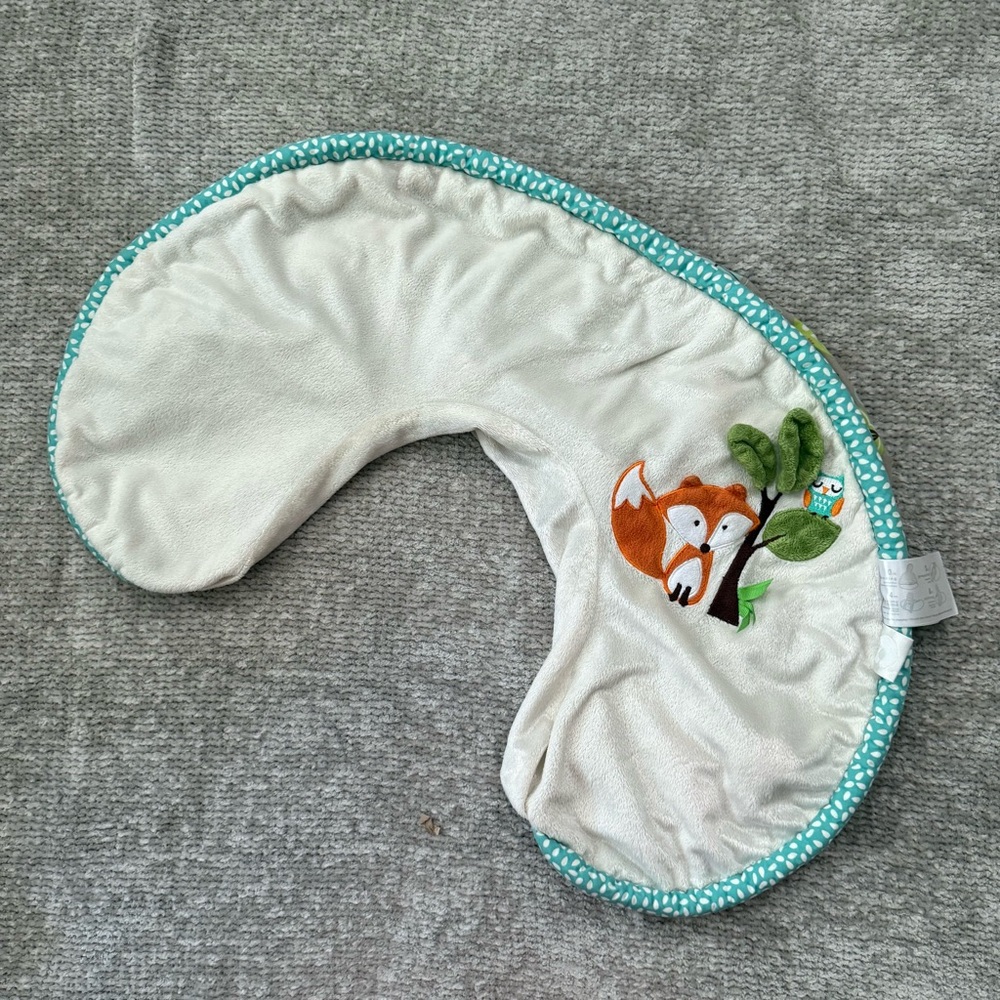 Boppy Nursing Pillow Cover Woodland‎ Fox & Owl Print